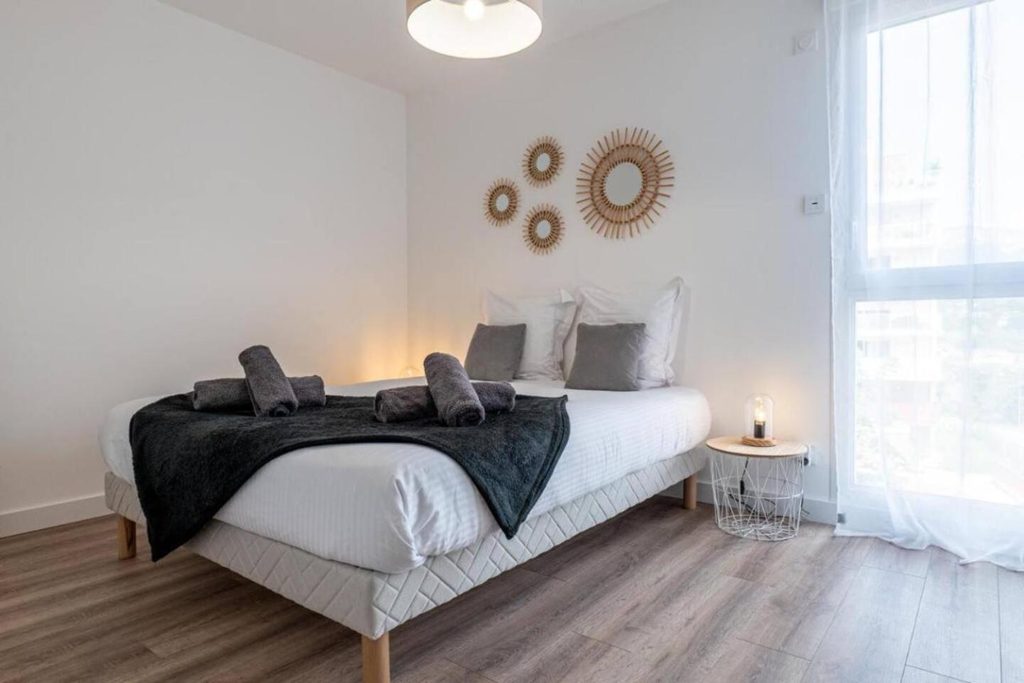 La Belle Vue - Garage Terrasse Wi-Fi Netflix Disney+ Annecy Esterno foto